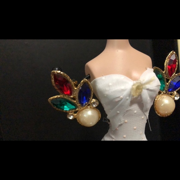 Lg Striking Vtg Holiday Clip Rhinestone Earrings - Picture 7 of 9